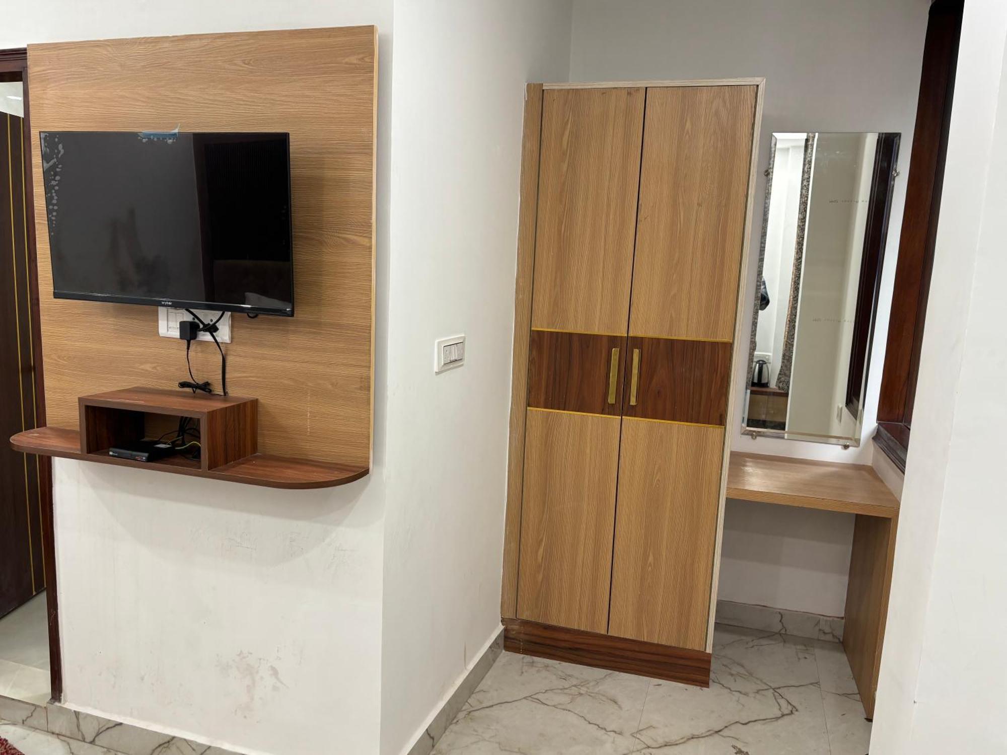 Cg Internationl By Sweet Guest House New Delhi Exterior photo
