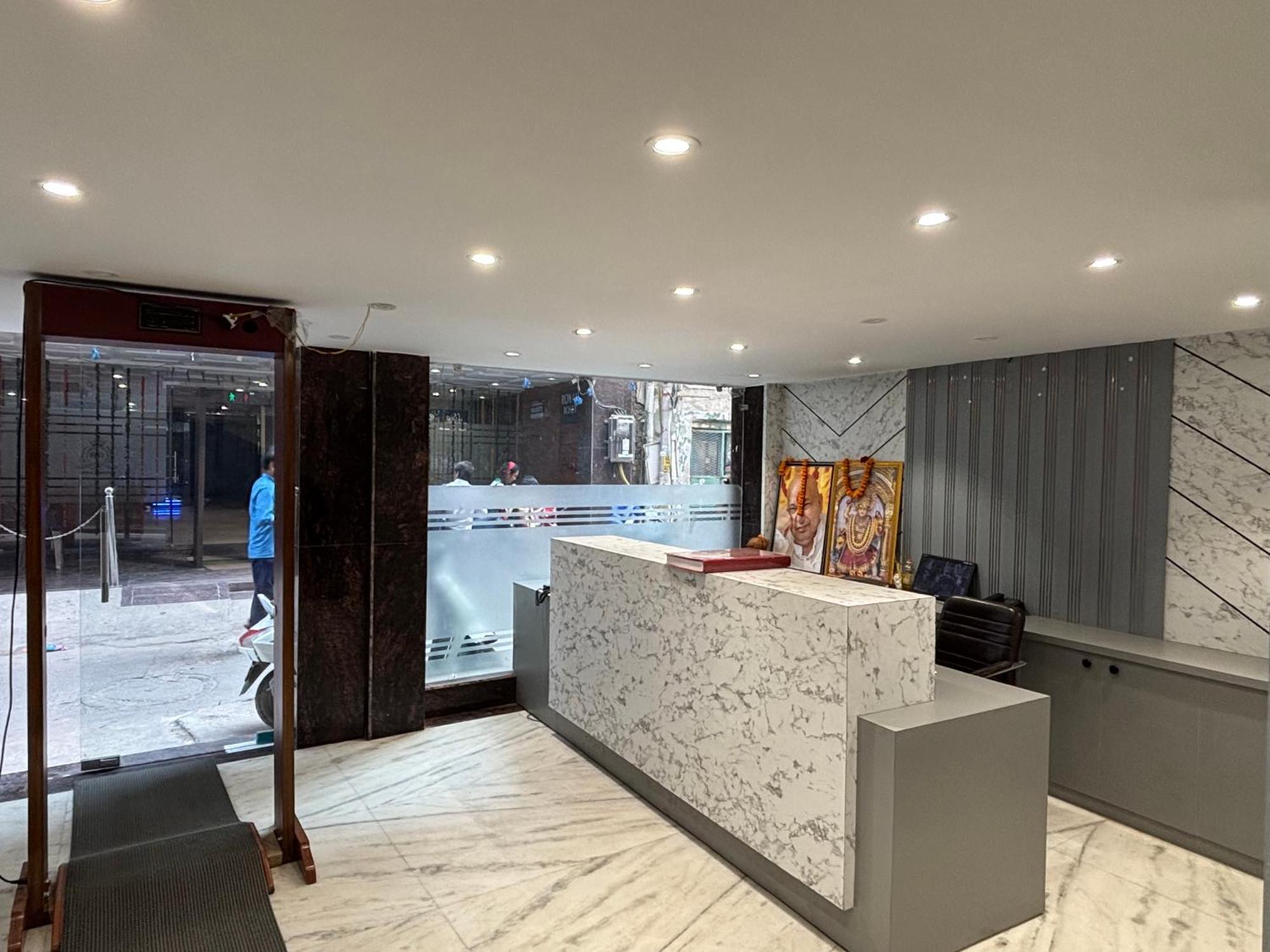 Cg Internationl By Sweet Guest House New Delhi Exterior photo